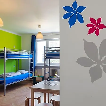 Auberge de jeunesse Patio Dorms *