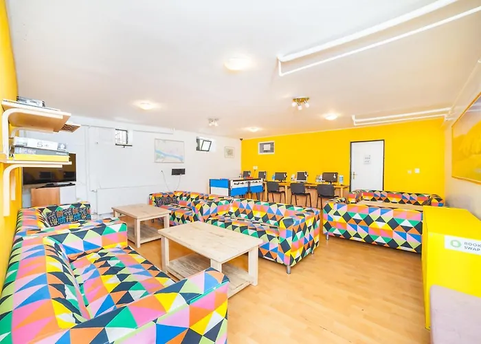 Hostel Patio Dorms *