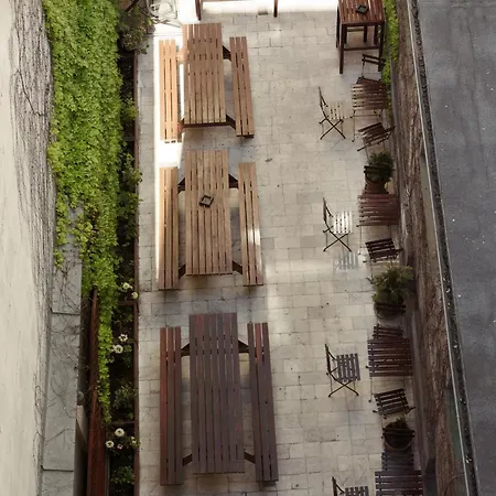 Patio Dorms Vandrarhem Bratislava